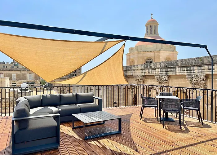Florette Suite 1Br With Stunning Lounge Terrace By Arcobnb