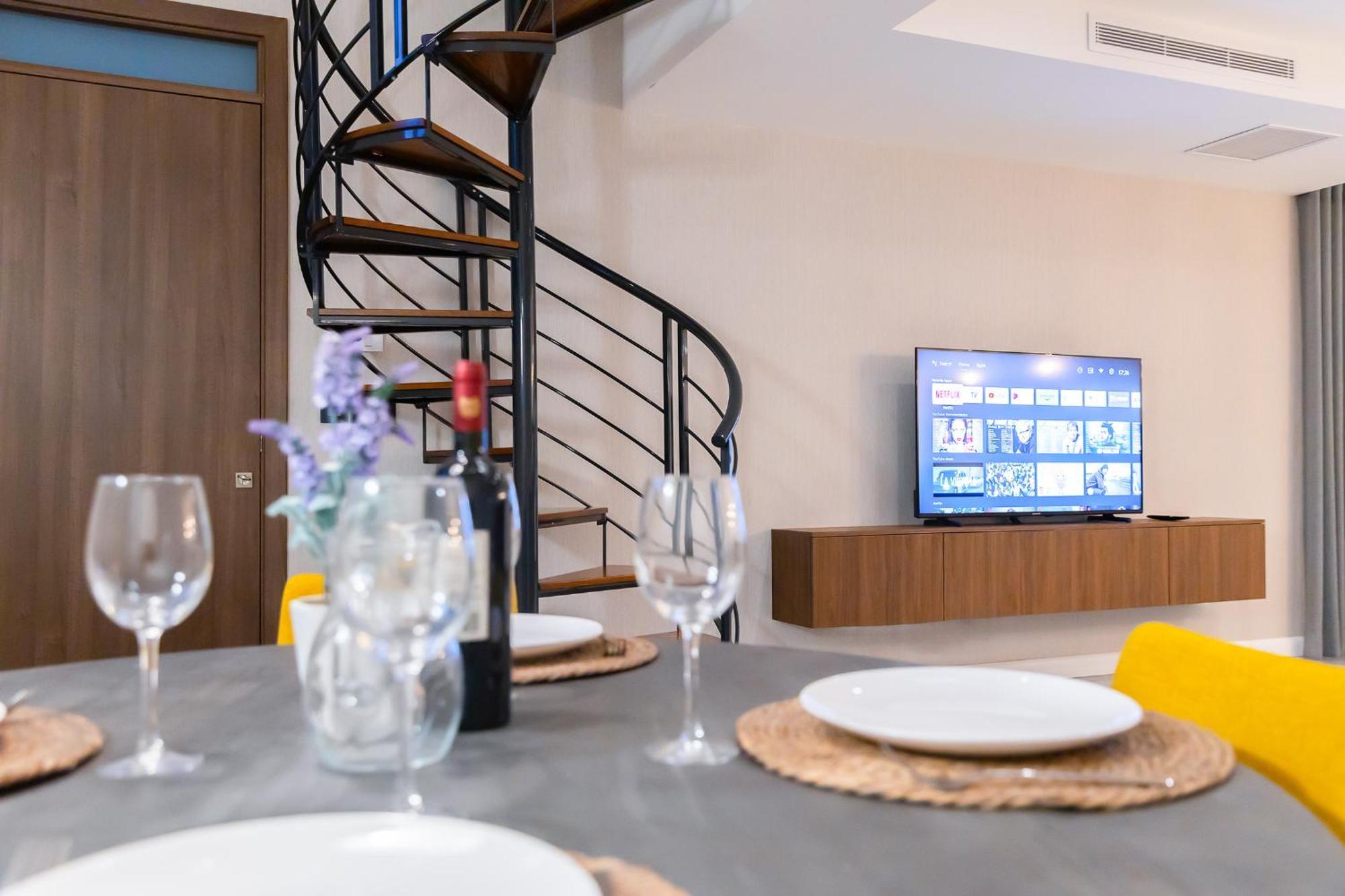 Florette 1br With Stunning Lounge Terrace By Arcobnb *