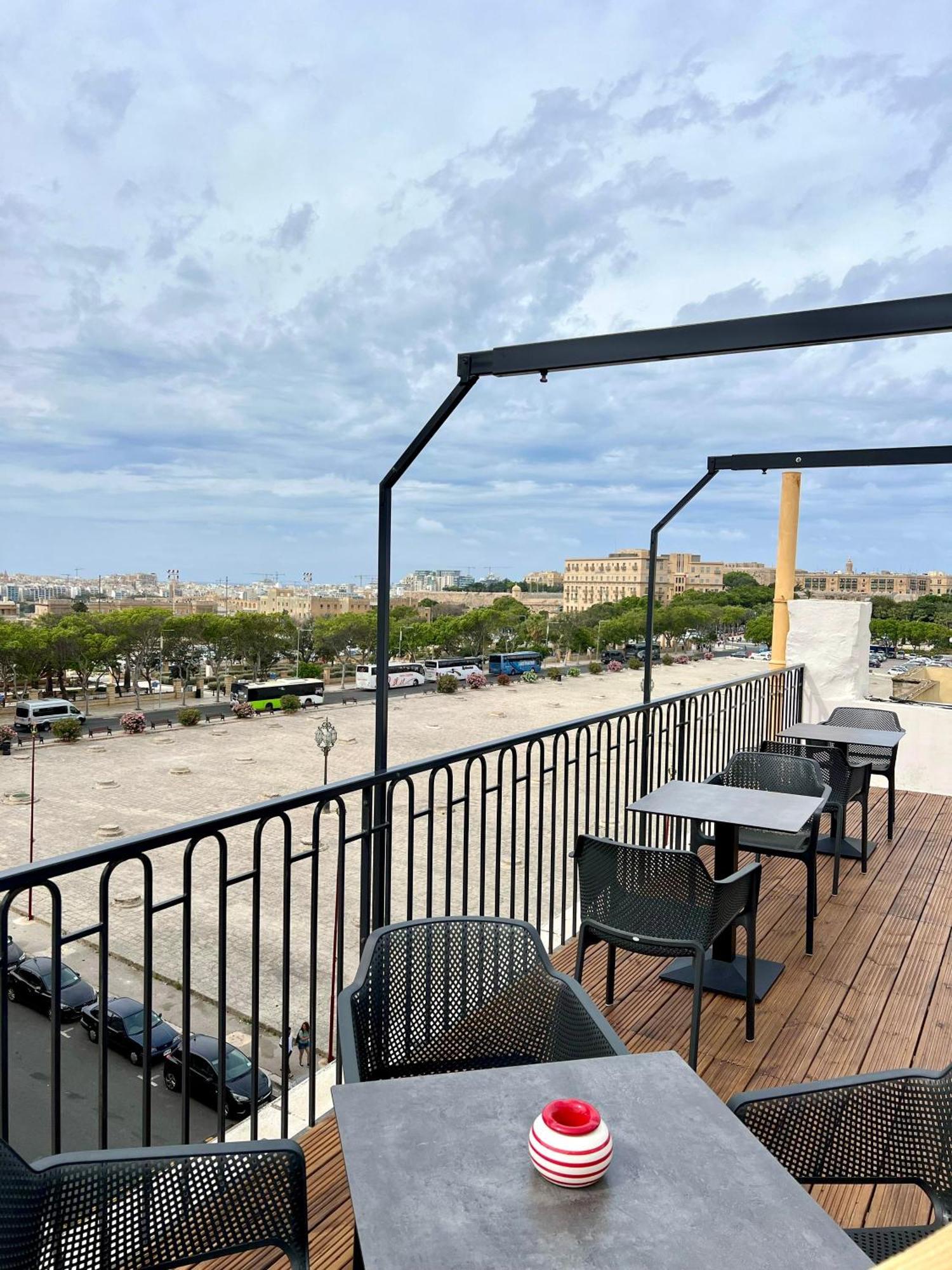 Florette 1br With Stunning Lounge Terrace By Arcobnb Apartment *
