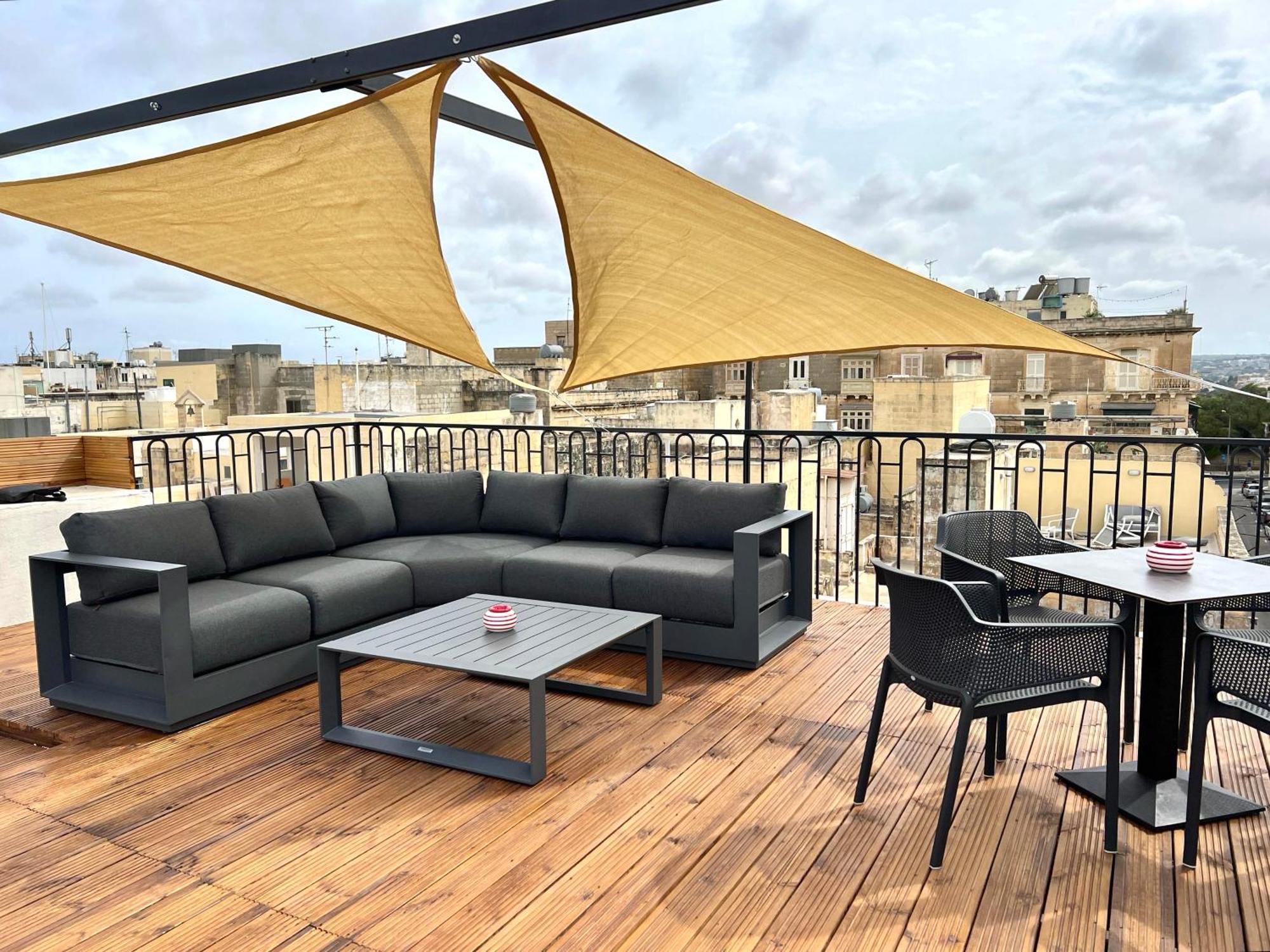 Florette 1br With Stunning Lounge Terrace By Arcobnb * Floriana